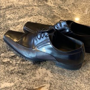 Kenneth Cole Men’s Black Dress shoes - Size 13